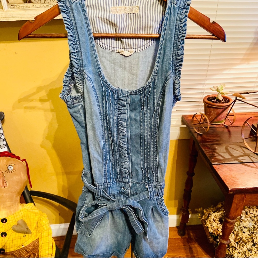 5/$25 🦋Vintage Vanilla Star Size XS Jumper